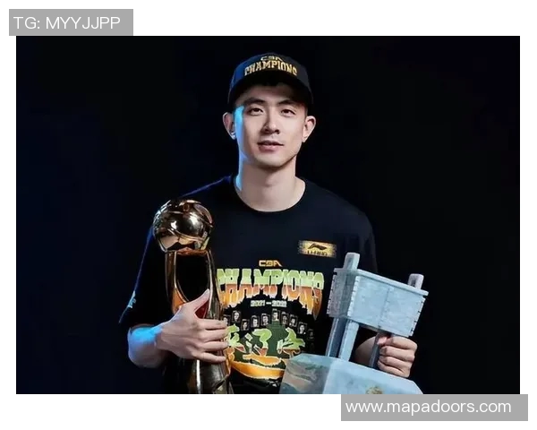 杨鸣：赵继伟复出还需时日，三连客会尽量调整避免新增伤病